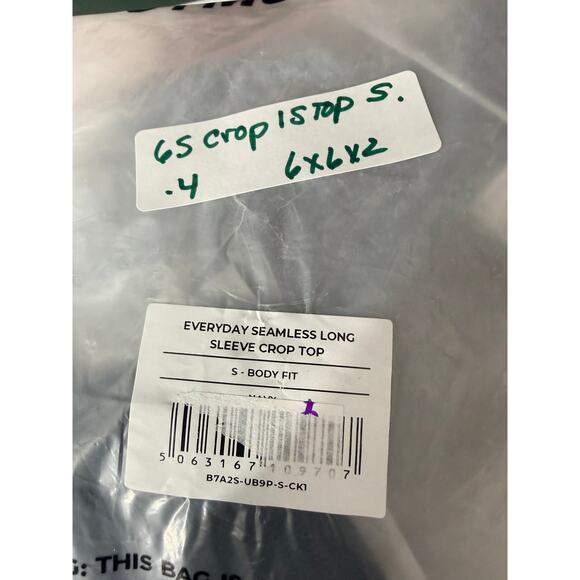 Gymshark Long Sleeve Crop Top Size Small Blue Athleisure New In Bag - Picture 5 of 5